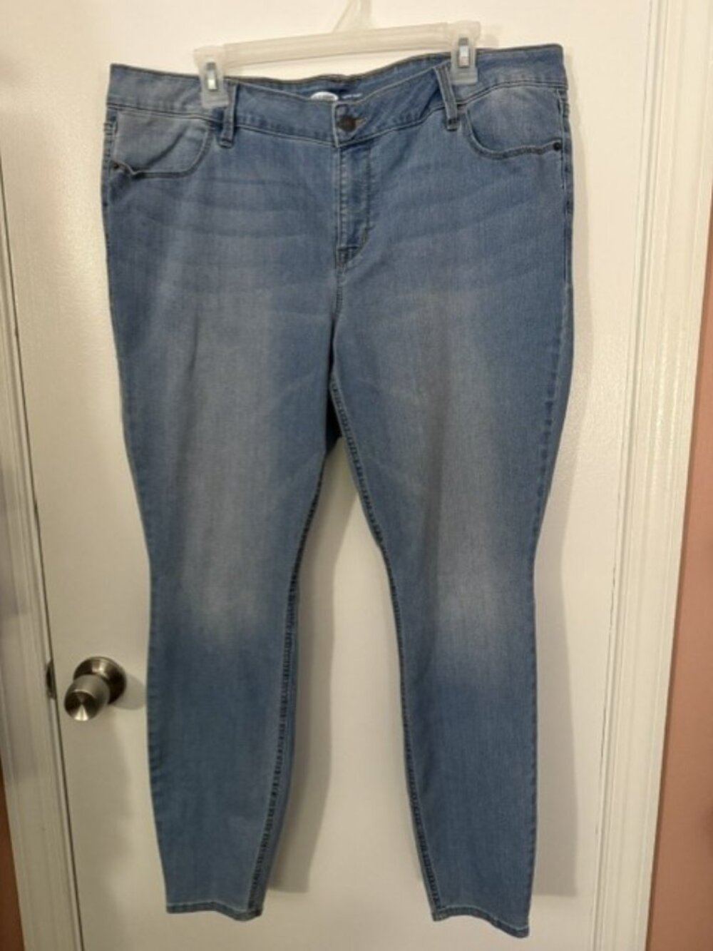 OLD NAVY Super Skinny Jeans Size 20 Plus Medium Wash Stretch Denim